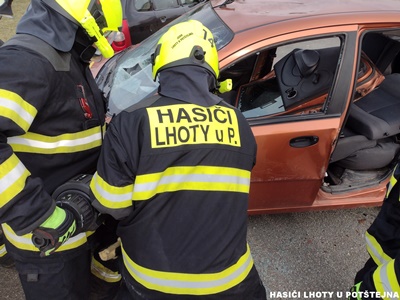 2. (31) Náhodná fotografie z galerie hasičů Lhoty u Potštejna
